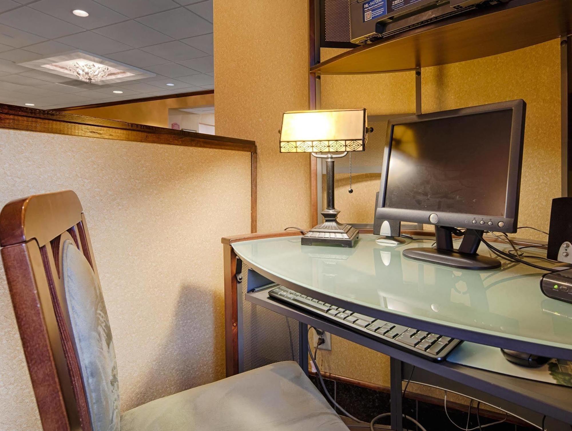 Best Western Plus South Hill Inn Zewnętrze zdjęcie